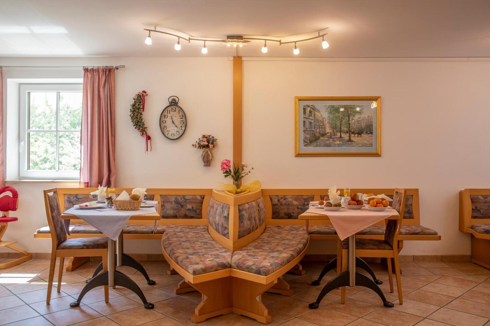 Pension Demmel, Bed & Breakfast Bruckmühl Extérieur photo