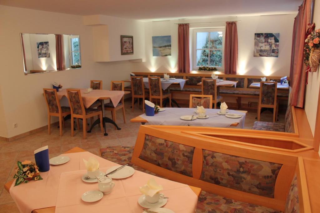 Pension Demmel, Bed & Breakfast Bruckmühl Extérieur photo